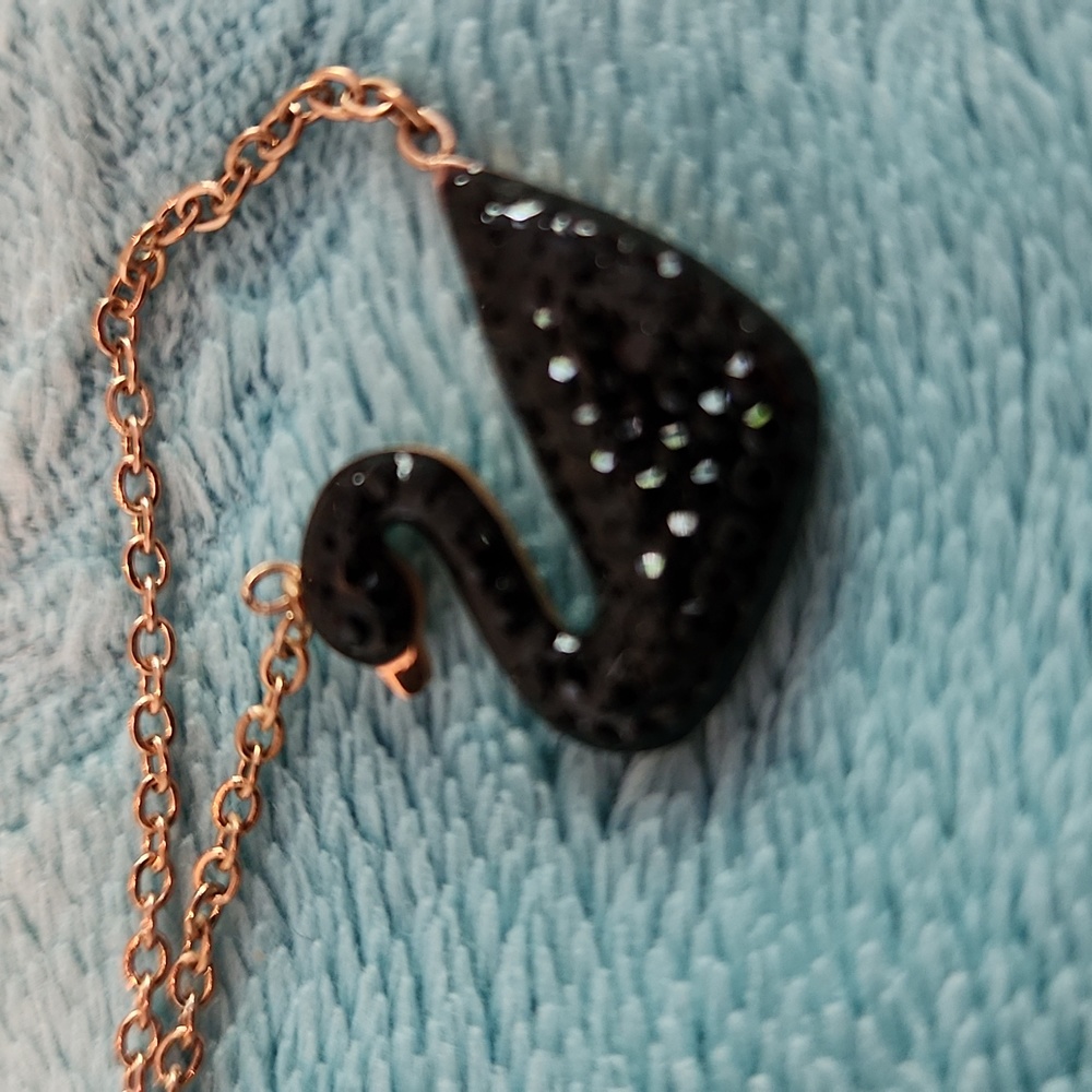 Black Swan Crystal Pendent/ Gift Set/ NWT